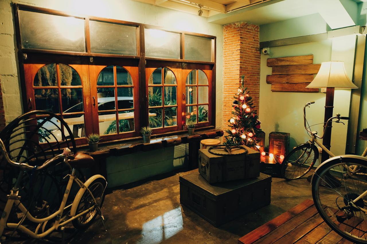 Sattahiptale Boutique Guesthouse&Hostel Extérieur photo